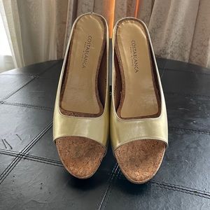 Gold Metallic Costablanca shoes! So gorgeous!